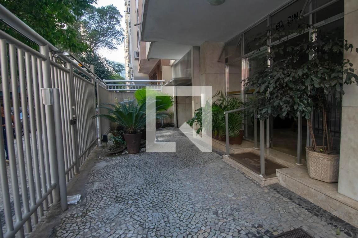2-bedroom apartment with a jacuzzi in Rio de Janeiro — photo 23