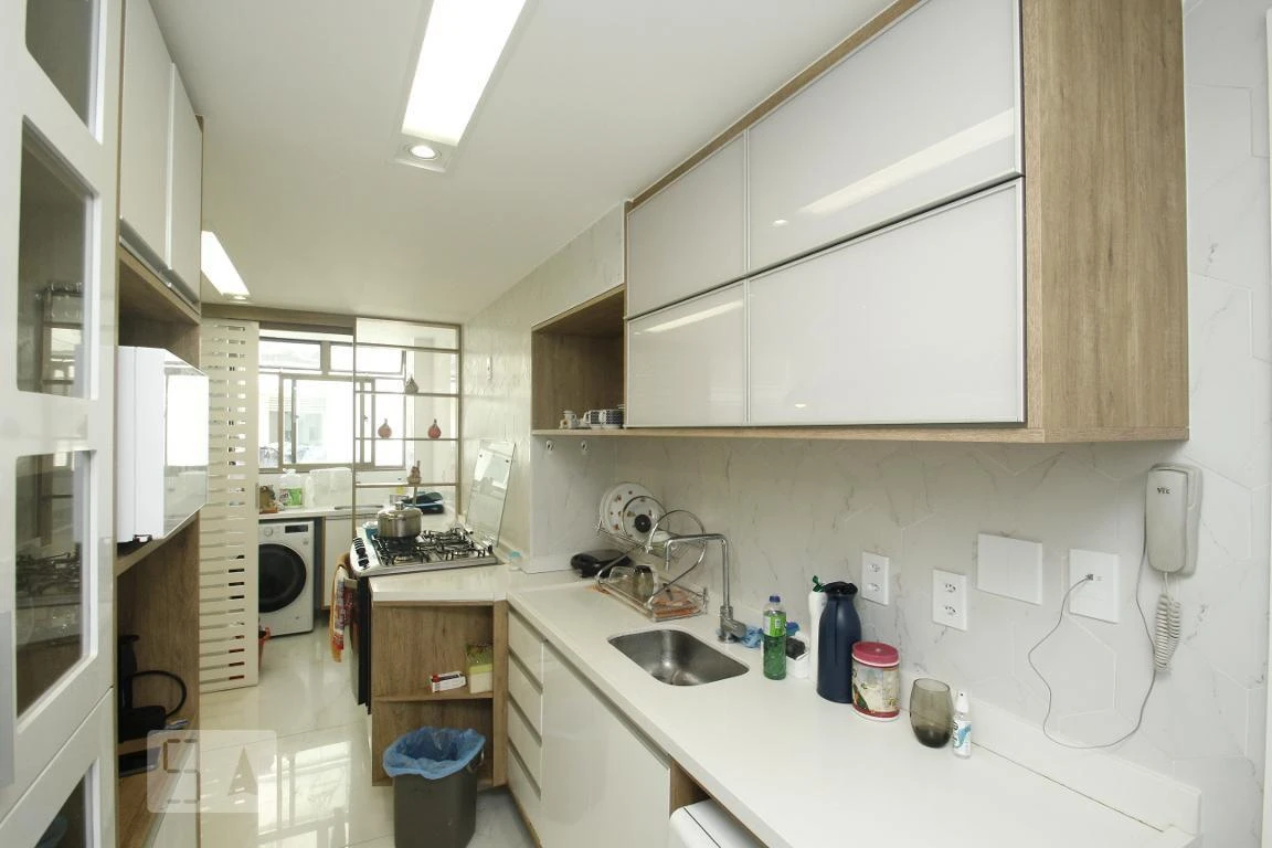Apartamento mobiliado de 212 m² com 4 quartos — photo 9