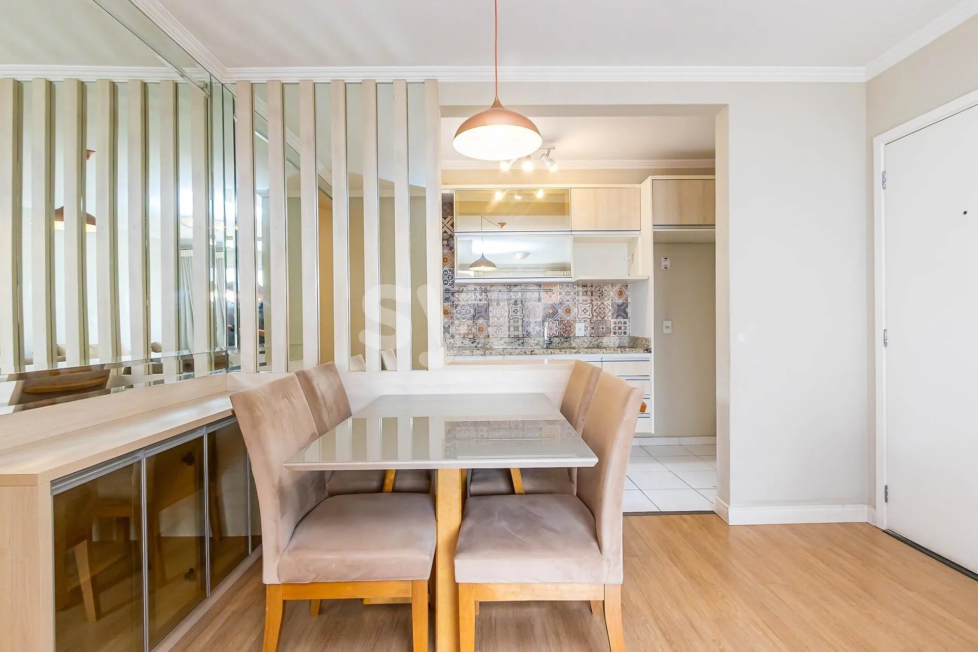 Apartment, 68 m², with wood or laminate floors — photo 20