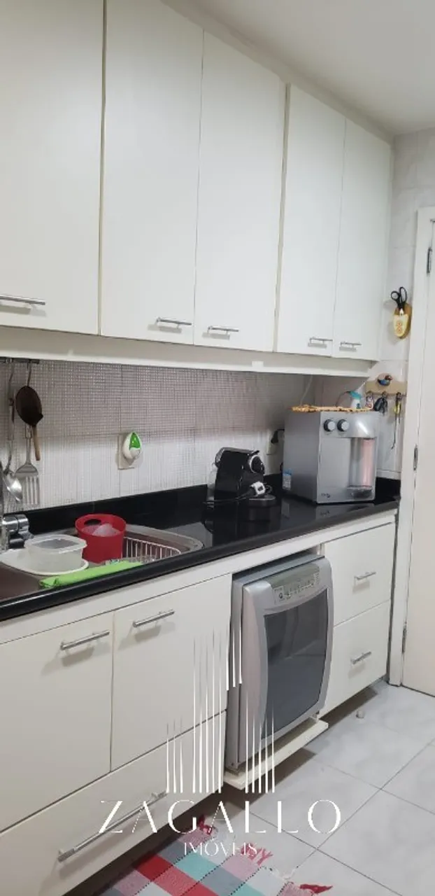 Apartamento mobiliado com 4 quartos e 5 banheiros — photo 20