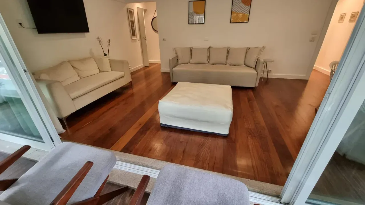 Rental apartment with 3 bedrooms and 170 m² — photo 24
