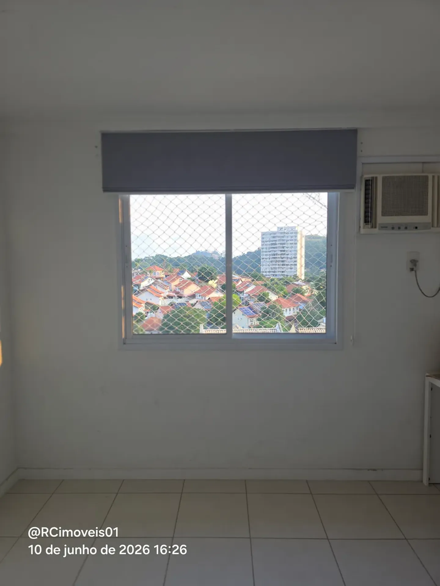Casa com 4 quartos e cozinha integrada — photo 25
