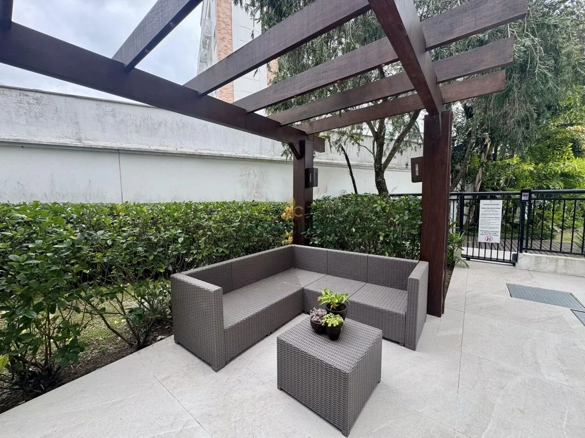 Unfurnished 154 m² apartment with a private garden — photo 43