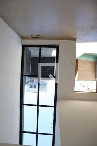 4-bedroom house with a mountain view in Rio de Janeiro — photo 47