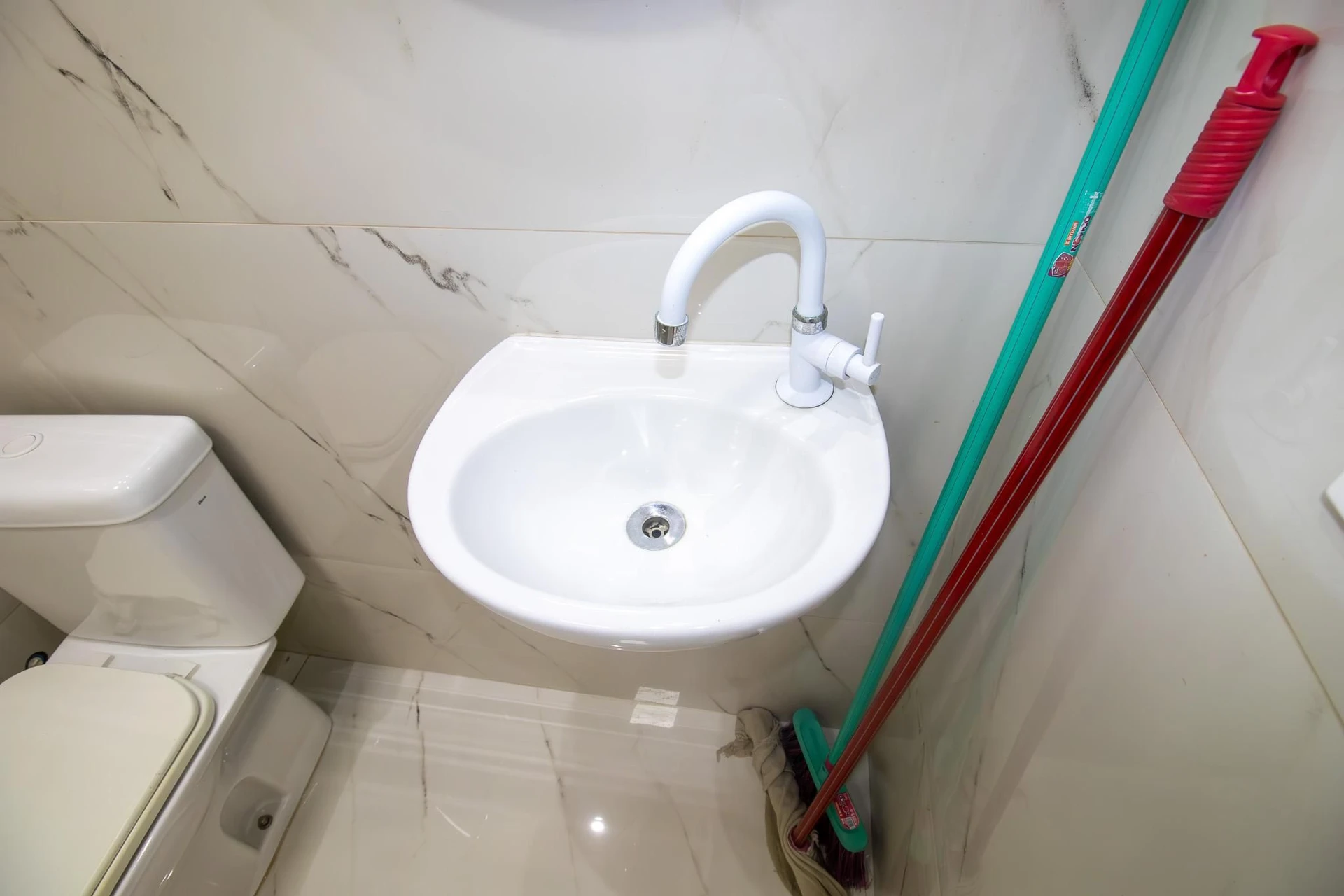 Apartamento, 105 m², com janelas do piso ao teto — photo 17