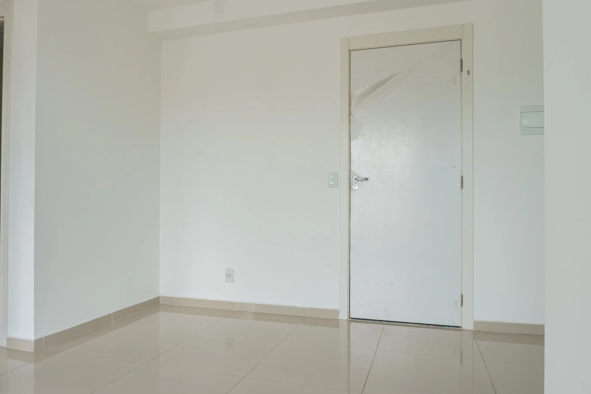 2-bedroom apartment with a mountain view in Rio de Janeiro — photo 25