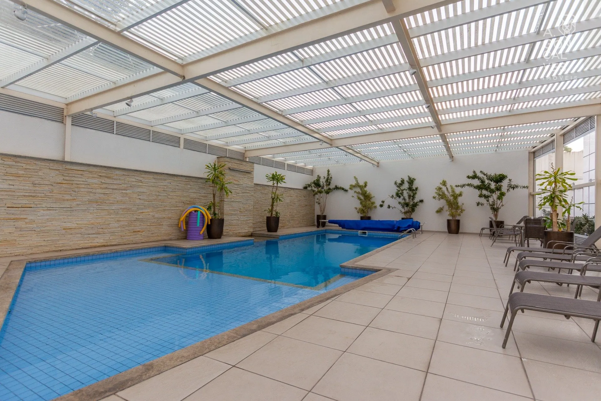 Apartamento com 2 quartos e varanda com churrasqueira — photo 21