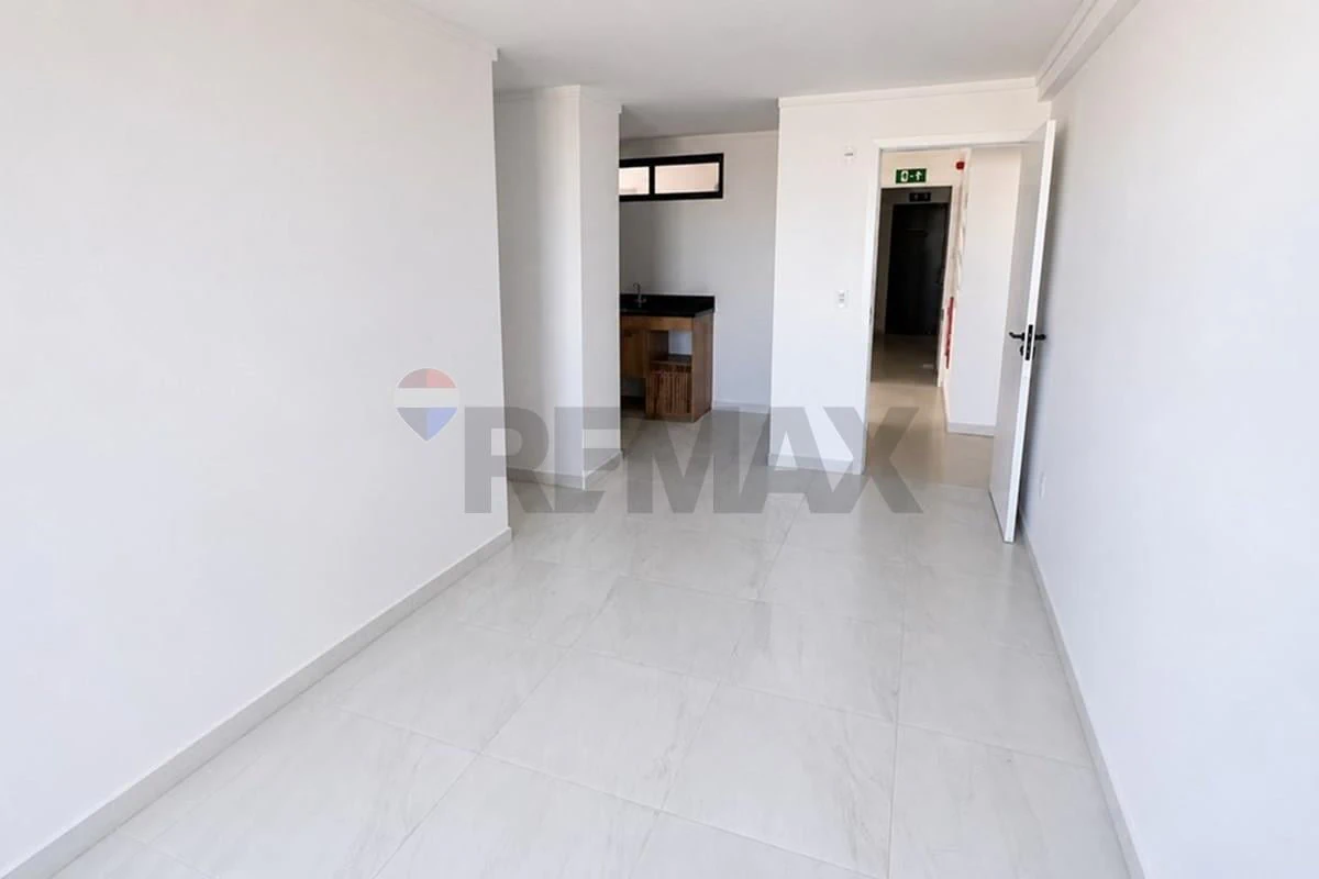 76 m² unfurnished apartment with private BBQ and 2 parking — photo 5