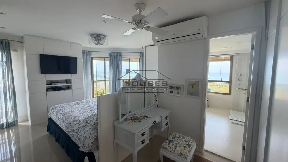 4-bedroom unfurnished apartment with 1 bathroom — photo 30