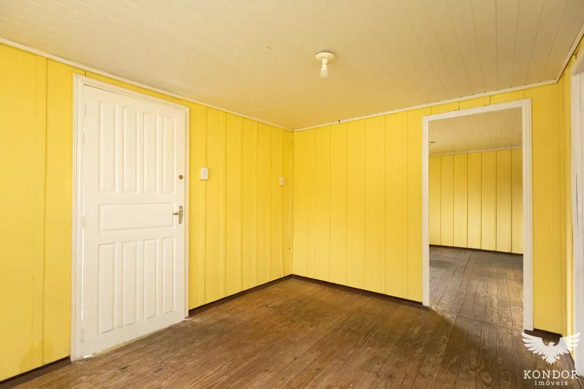 House, 80 m², with wood or laminate floors — photo 10