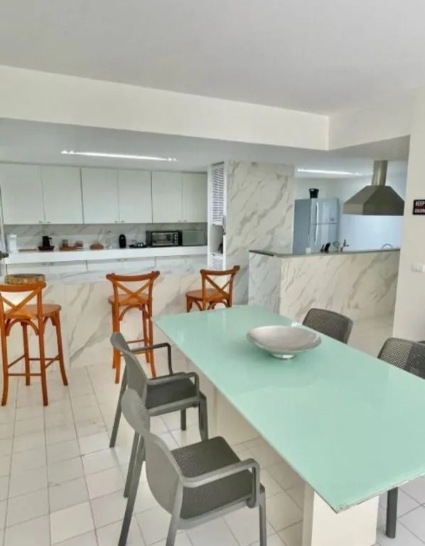 Ванна та 5 спалень: квартира 677 м² — photo 15