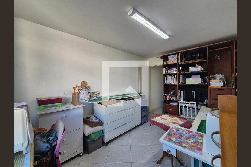 Apartment, 265 m², with a glass-enclosed balcony — photo 45