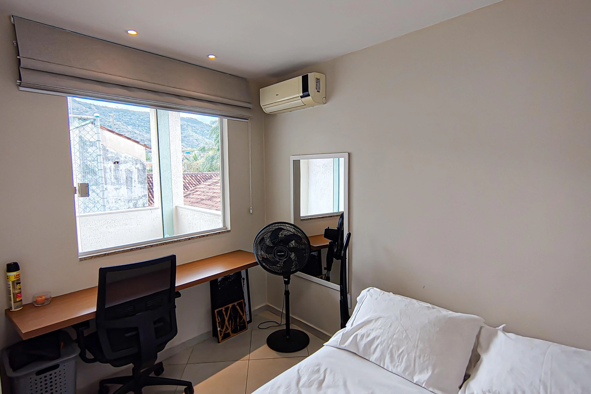 170 m² house with a dishwasher and a bathtub — photo 16