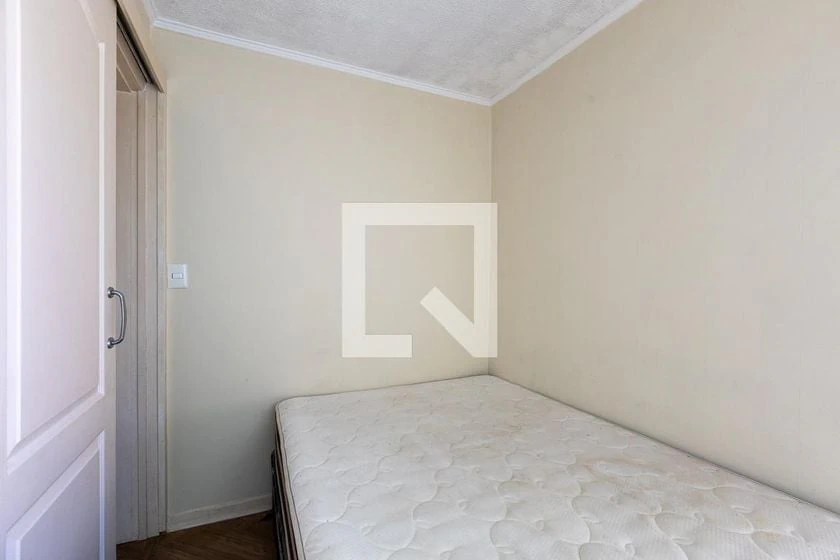 Wood or laminate floors in a 2-bedroom apartment, 60 m² — photo 11