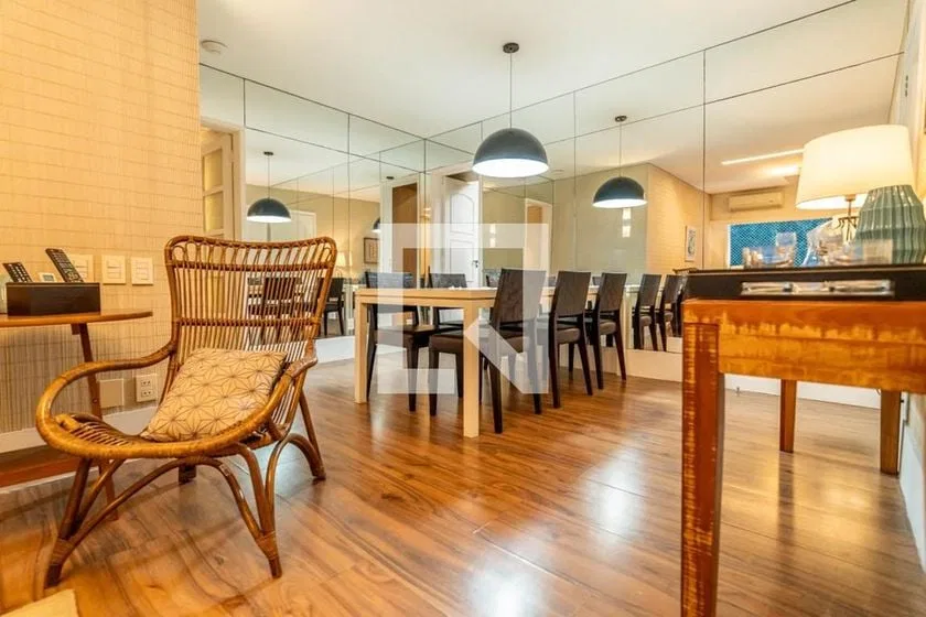 125 m² apartment with 4 bedrooms and two parking spaces — photo 18