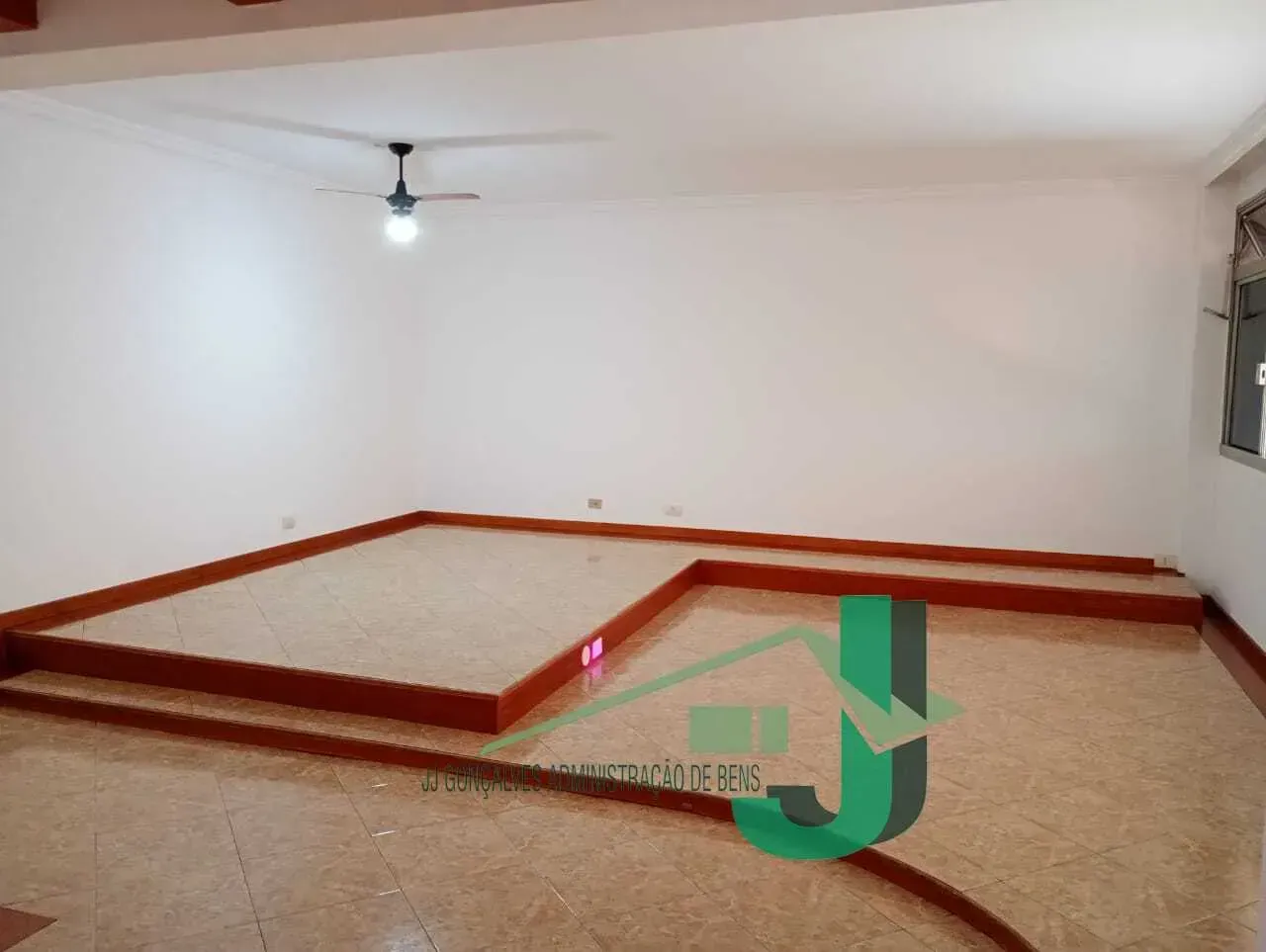 3-bedroom apartment with 3 bathrooms and 2 parking spots — photo 16