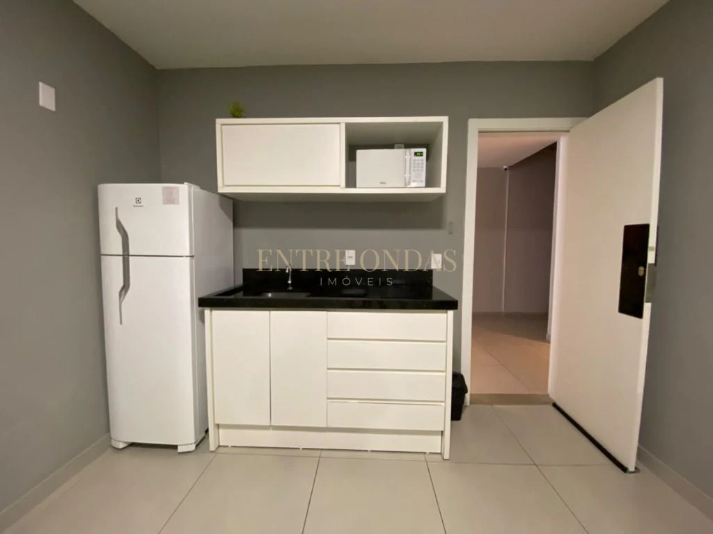Furnished studio, 25 m², with a home office — photo 4