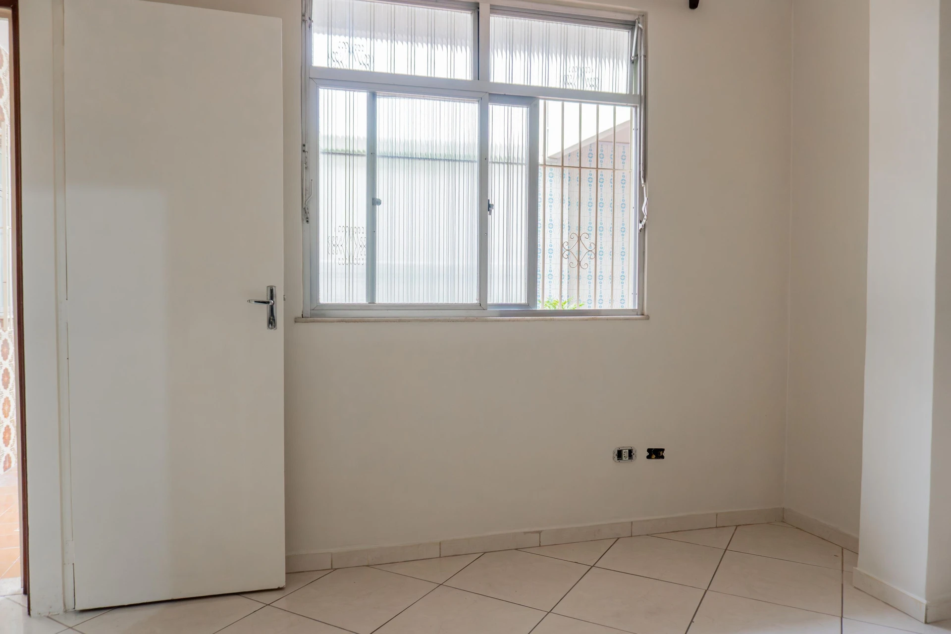 Apartment with 2 bedrooms and a balcony — photo 13