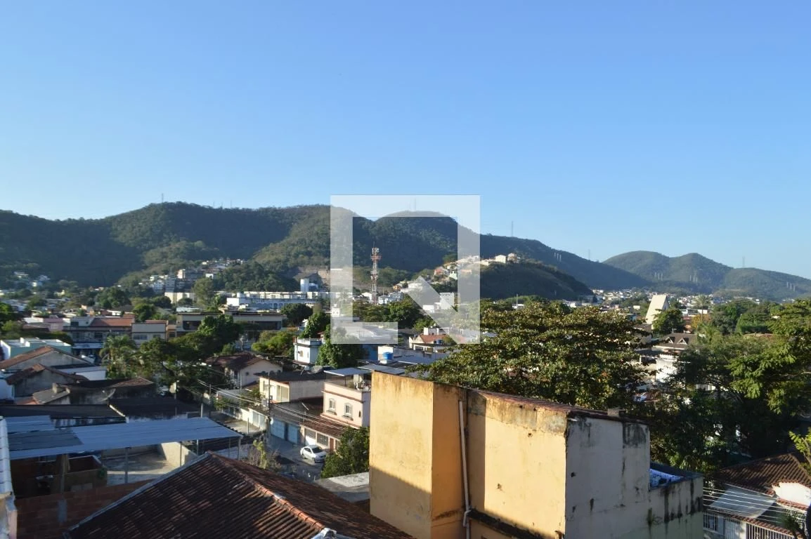 Casa de 5 quartos com 3 suítes e varanda fechada — photo 44