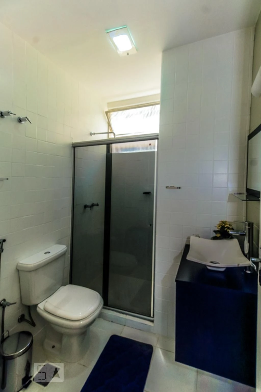 Furnished 4-bedroom apartment with 3 bathrooms — photo 18