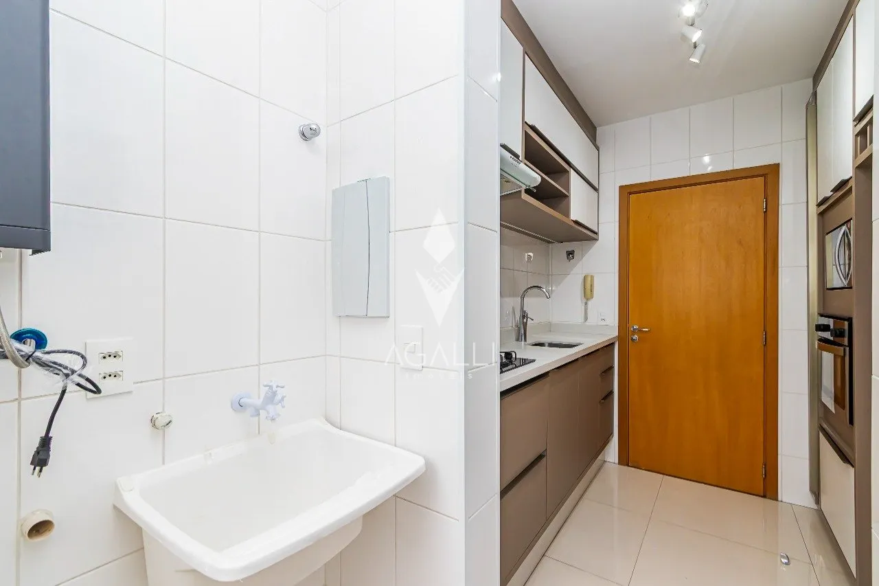 3-bedroom apartment with a washing machine — photo 31