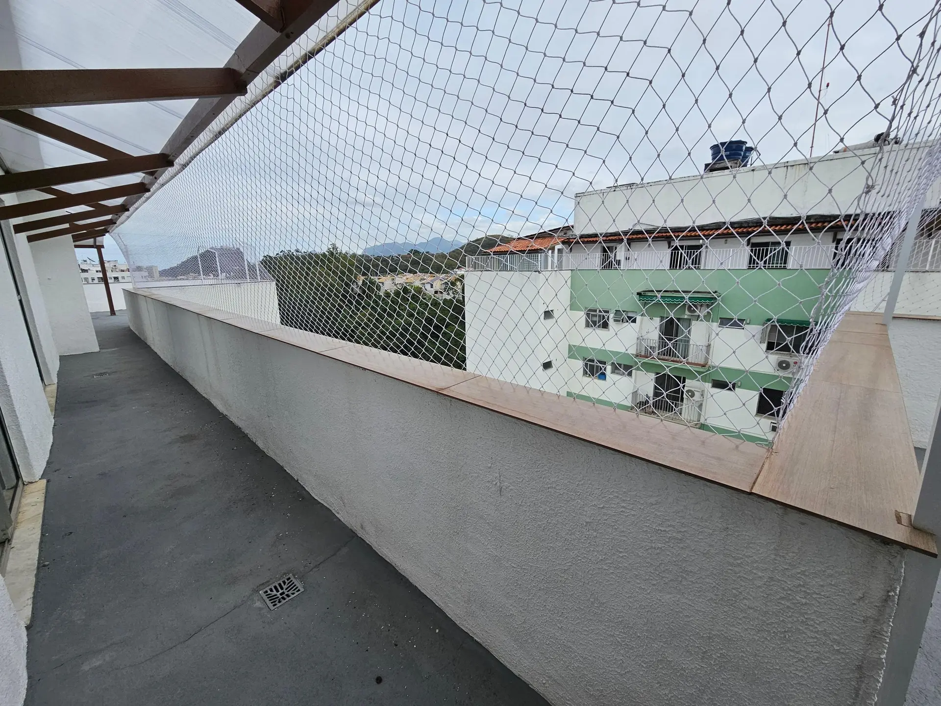 356 m² apartment with a water view and a home office — photo 23