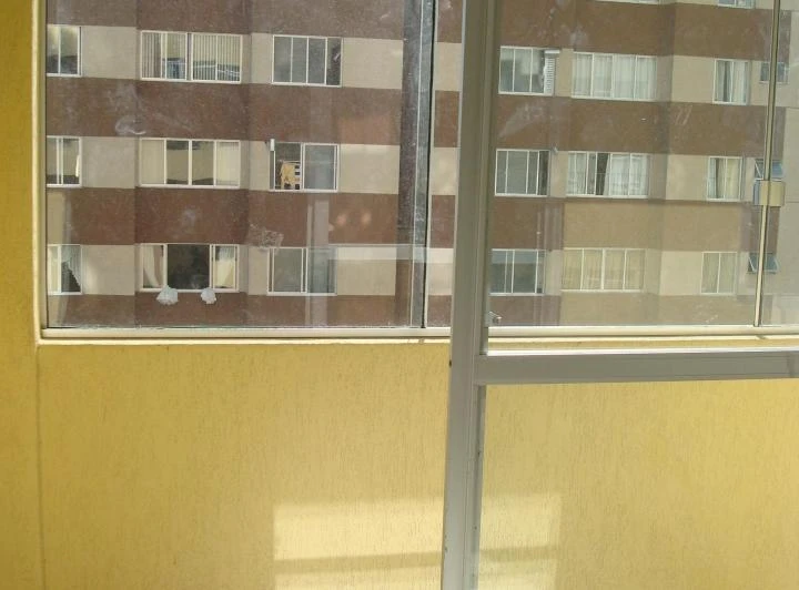 58 m² apartment with 3 bedrooms and balcony — photo 5