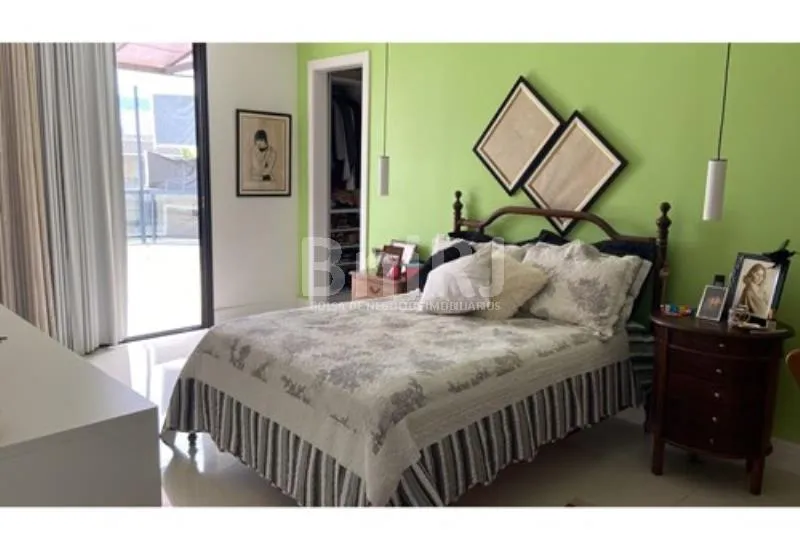Apartment with 3 bedrooms and 1 bathroom, 2 parking spaces — photo 2