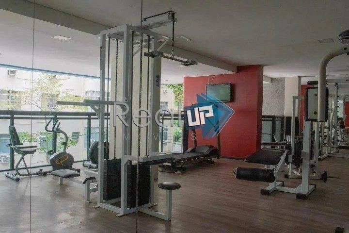87 m² apartment with 2 bedrooms and a balcony — photo 5