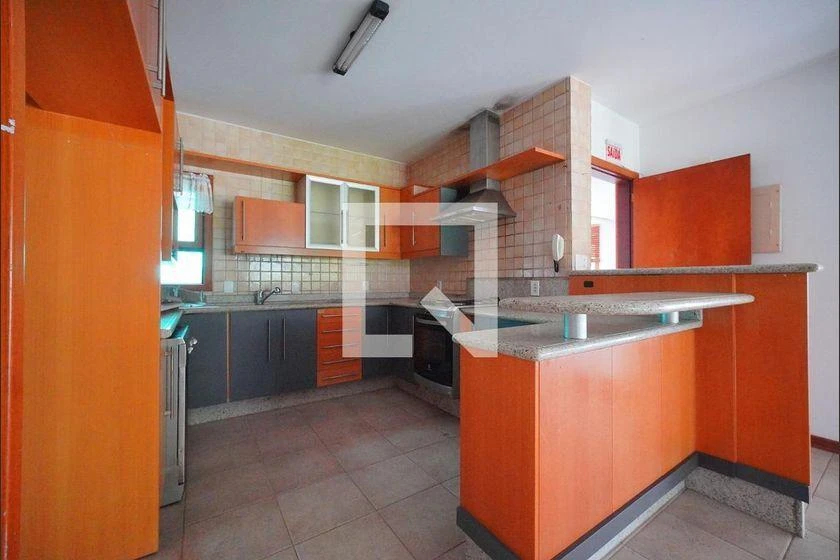 Панорамные окна и 7 спален: дом 700 м² — photo 3