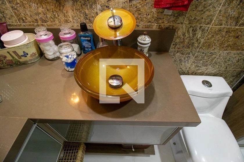 Furnished 3-bedroom apartment with 146 m² — photo 35
