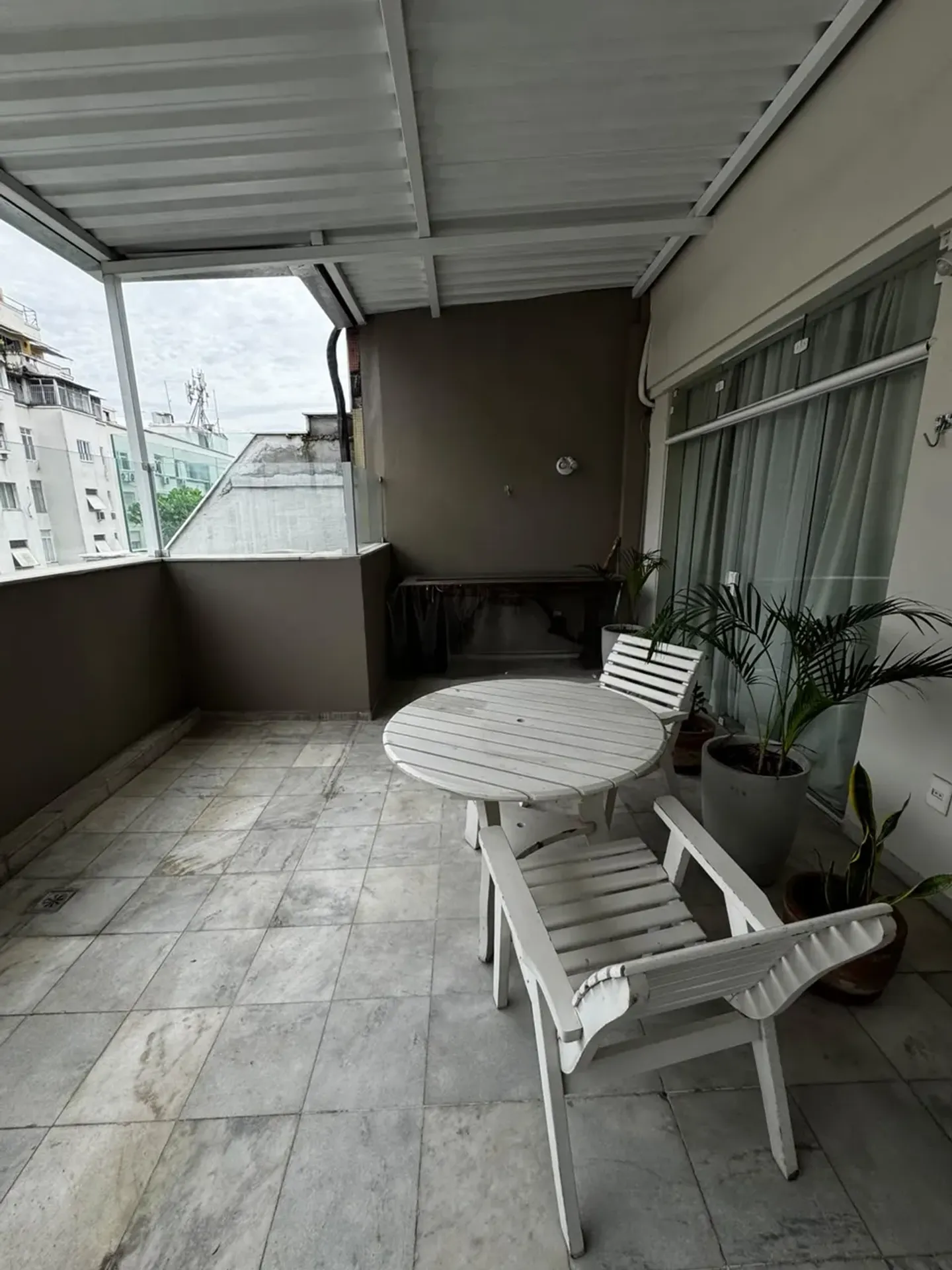 3-bedroom apartment with a washing machine — photo 9