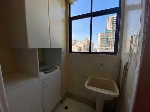 Furnished apartment with 3 bedrooms and 4 bathrooms — photo 21