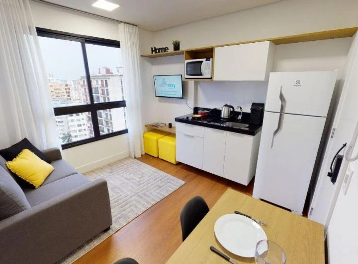 Apartamento mobiliado de 1 quarto com cozinha americana — photo 2