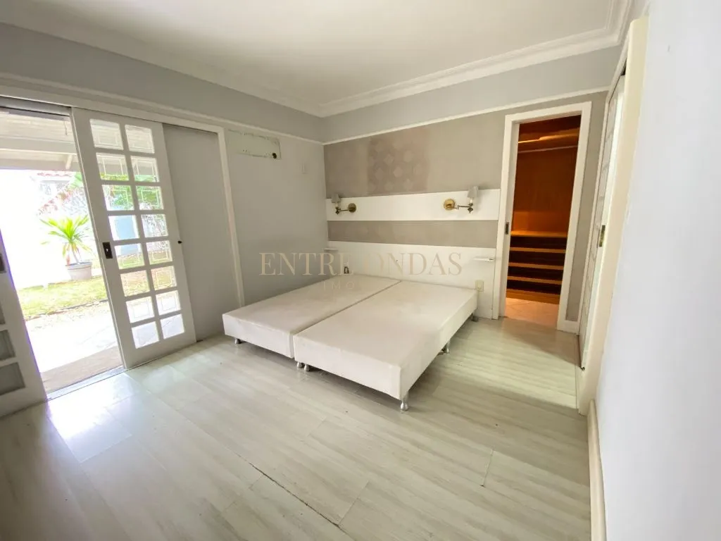 Home office in a 3-bedroom house, 170 m² — photo 31
