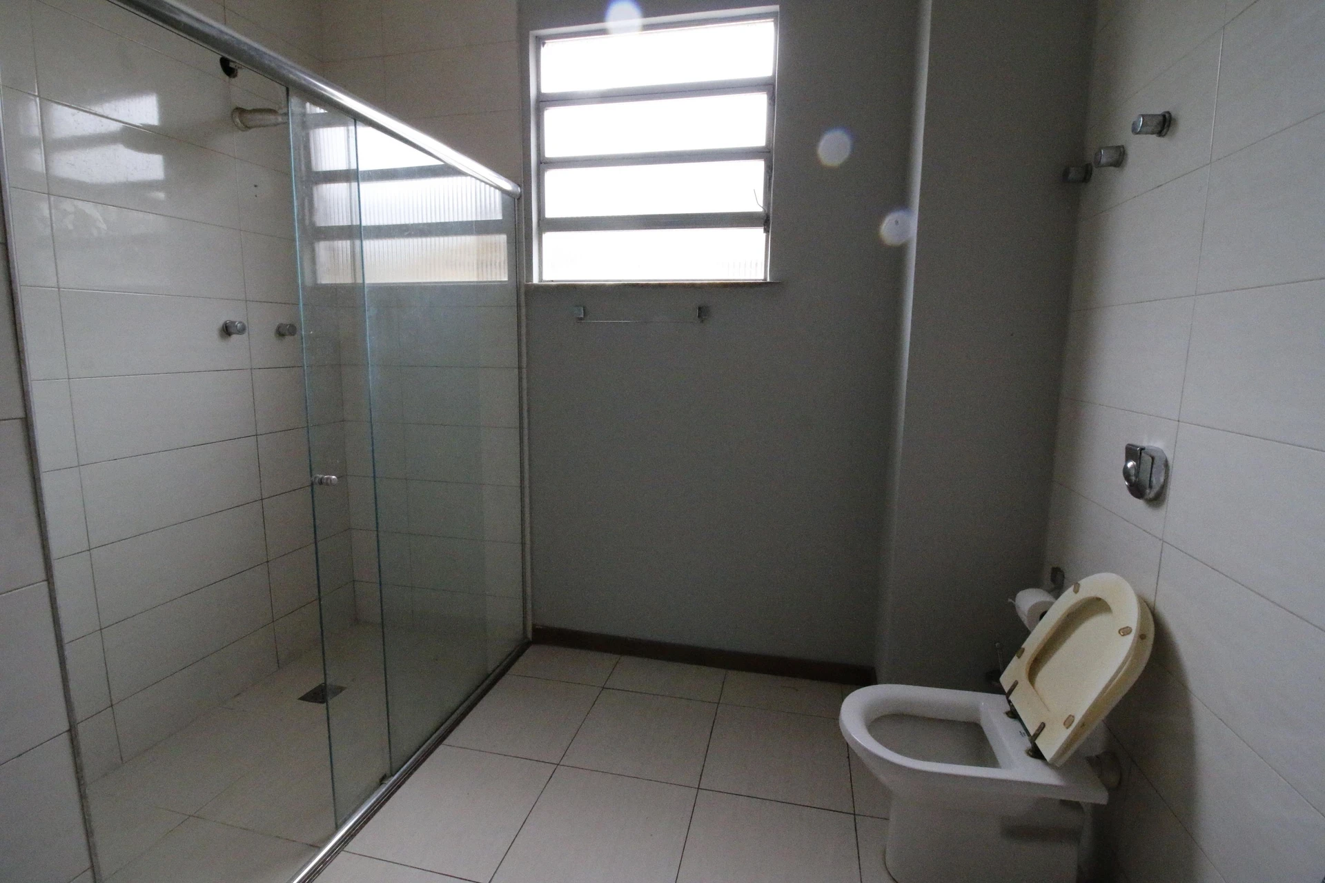 Condo house with 4 bedrooms and 2 en-suites, 3 parking — photo 11