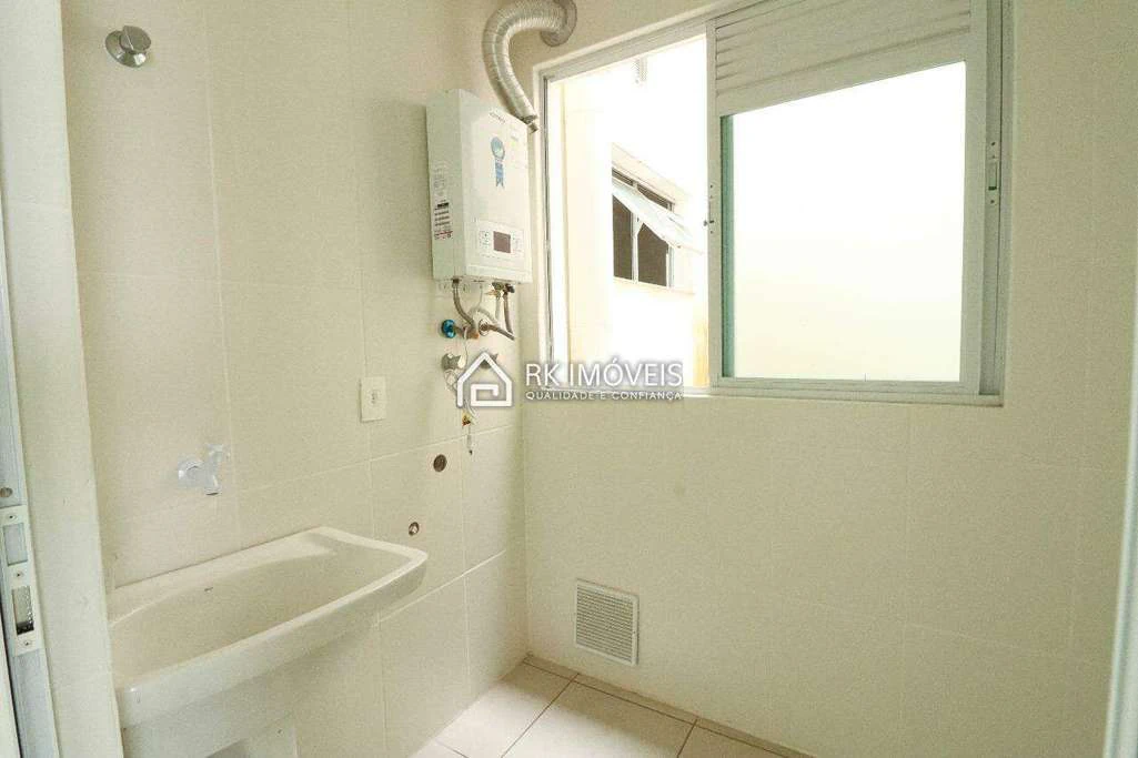 1-bedroom apartment with 1 parking space, 58 m² — photo 4