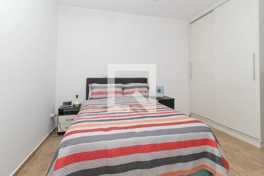 4-bedroom house with a home office in Curitiba — photo 17