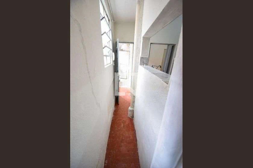 1-bedroom house with private garden and balcony — photo 5
