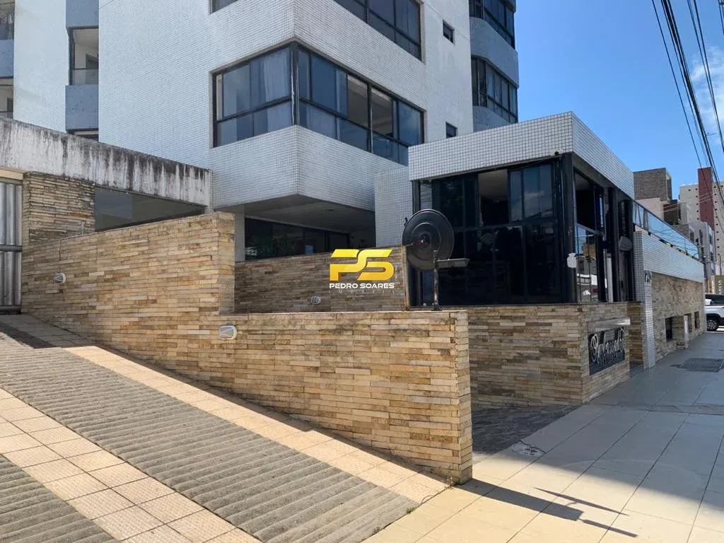 Квартира 204 м² з 3 спальнями з ванною і 2 паркомісцями — photo 11