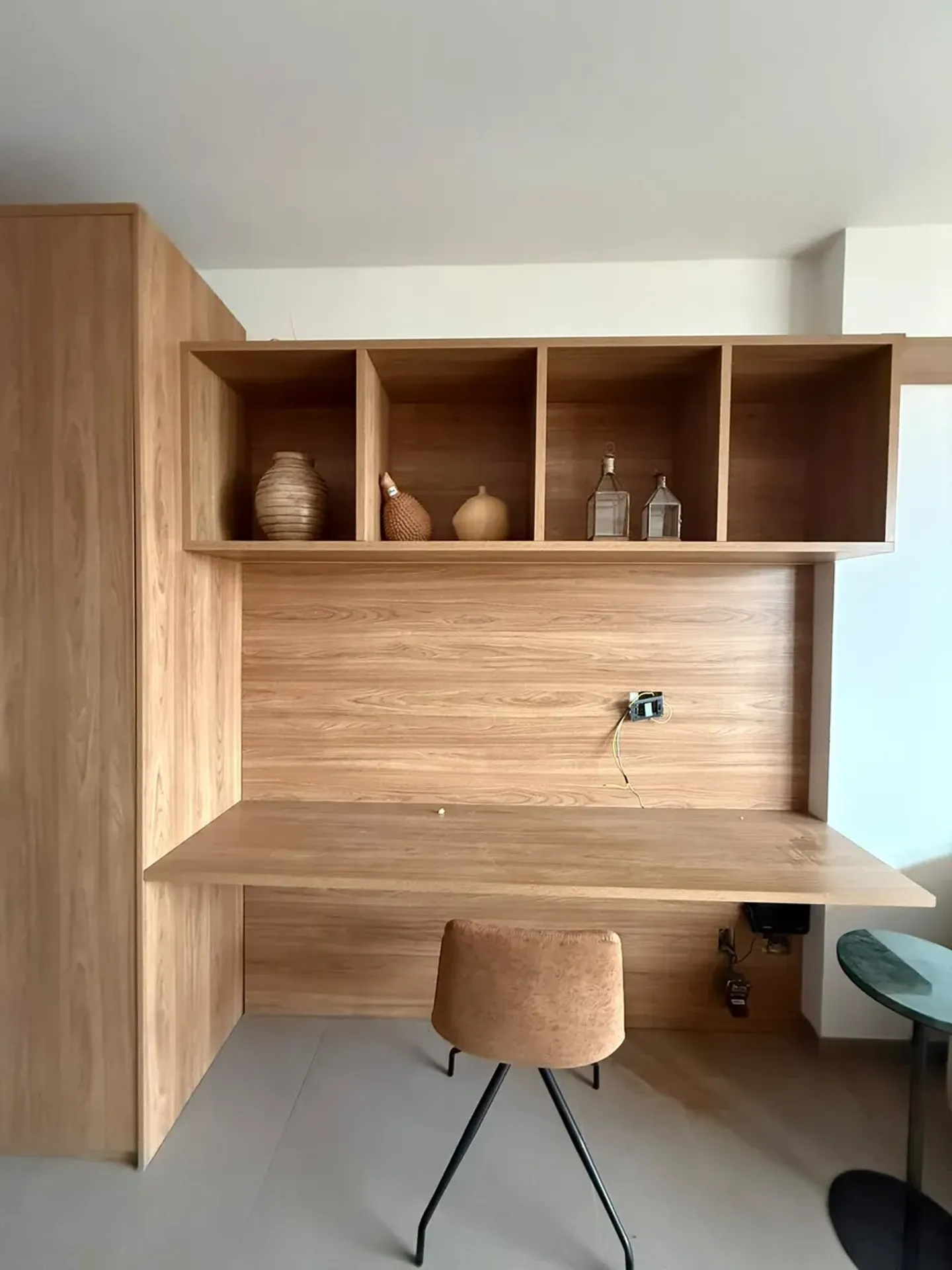 Floor-to-ceiling windows in a one-bedroom apartment, 40 m² — photo 6