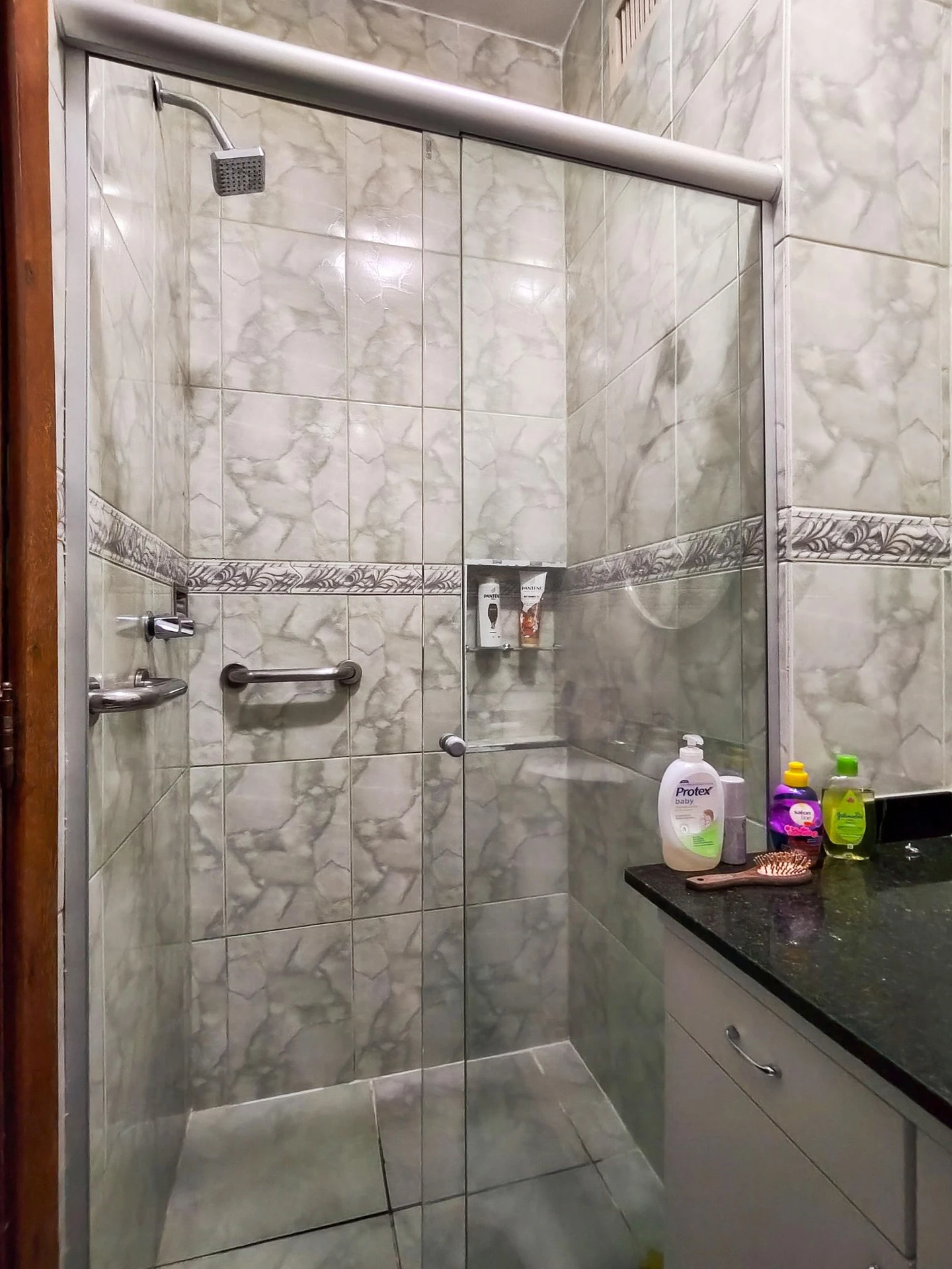 Apartamento mobiliado de 3 quartos com banheira — photo 53