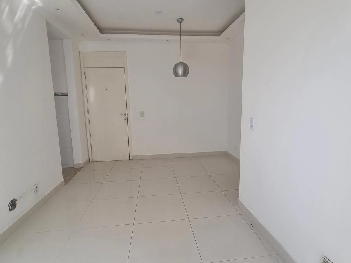 2-bedroom apartment in a building with a gym — photo 28