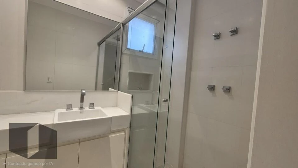 Apartamento de 2 quartos com varanda envidraçada — photo 4