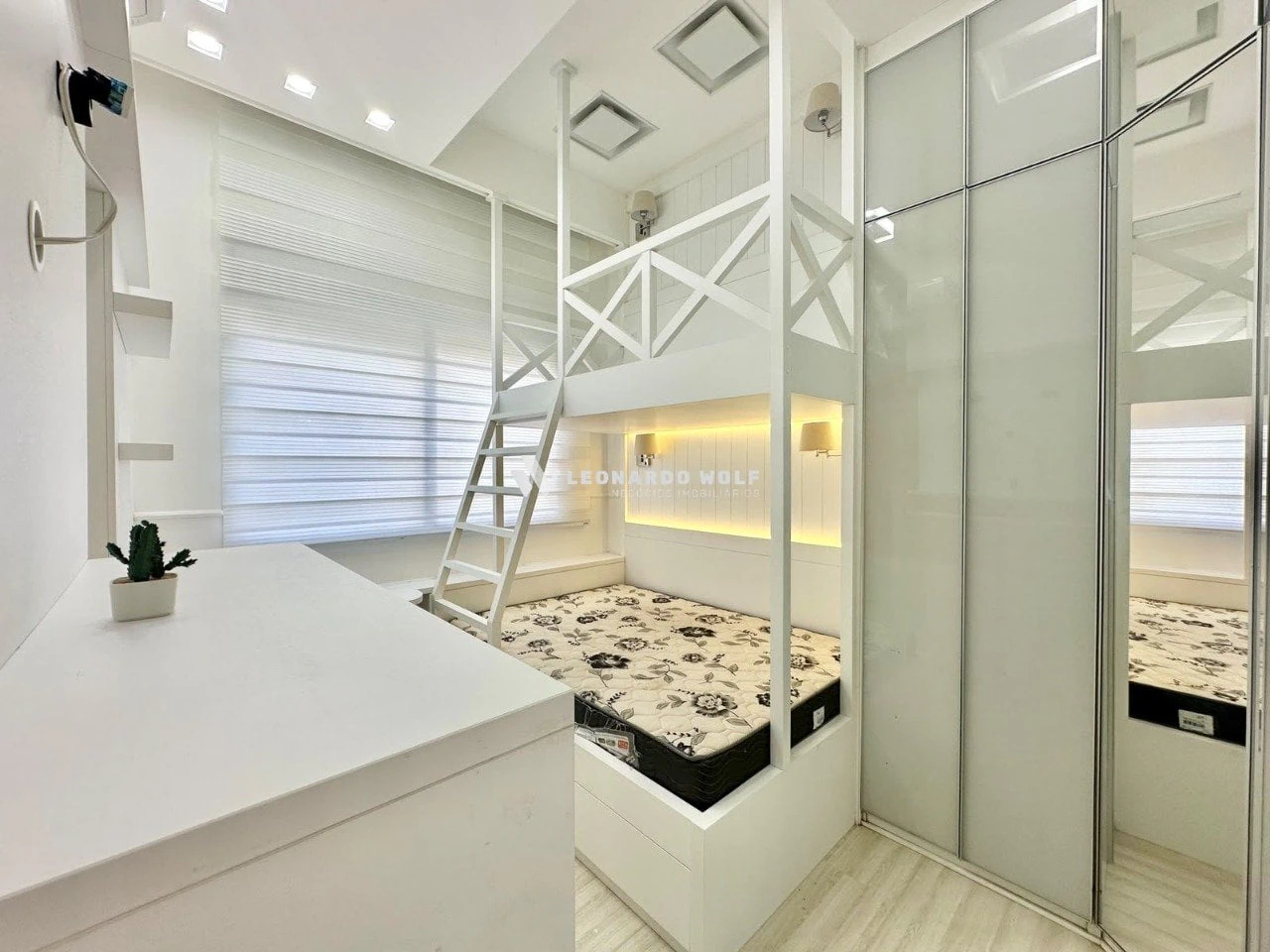 Apartamento amueblado de 3 dormitorios con 199 m² y 3 plazas — photo 16