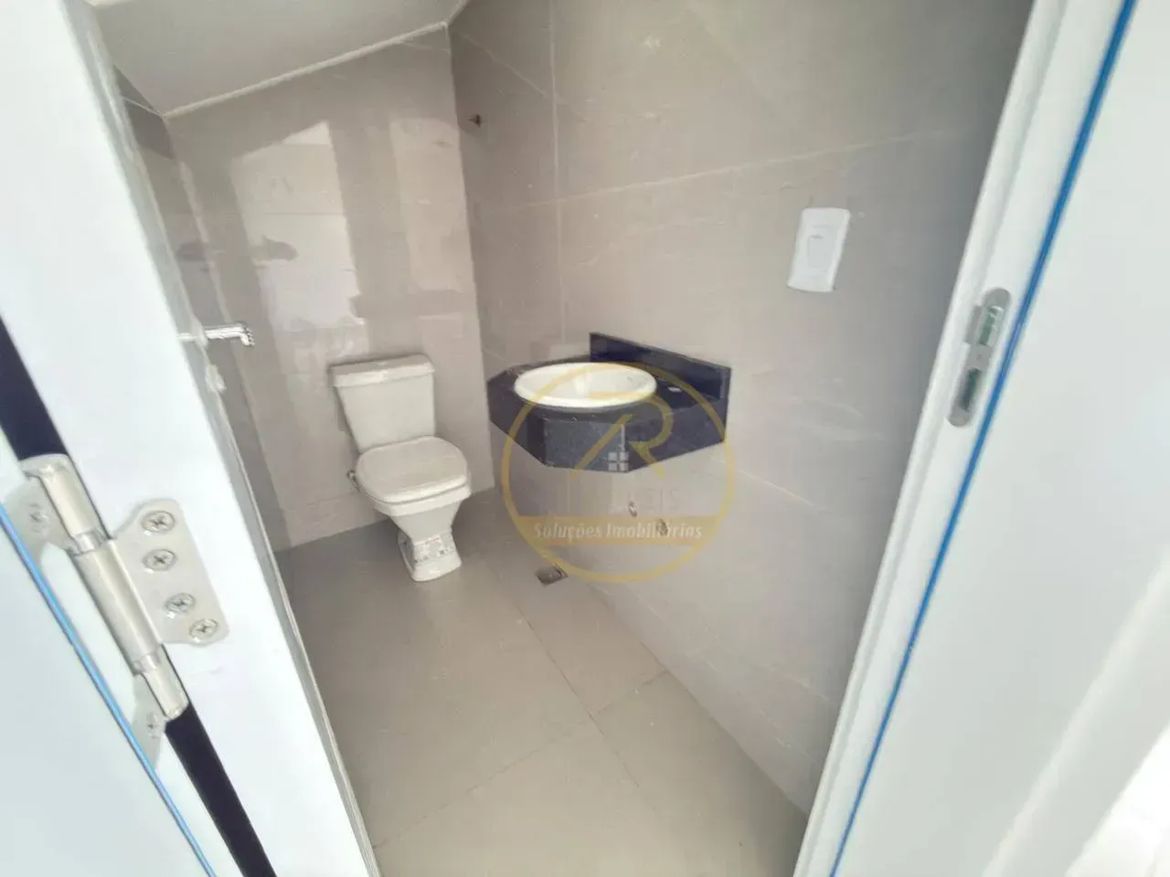 House 100 m² with 3 bedrooms and 2 parking spots — photo 29