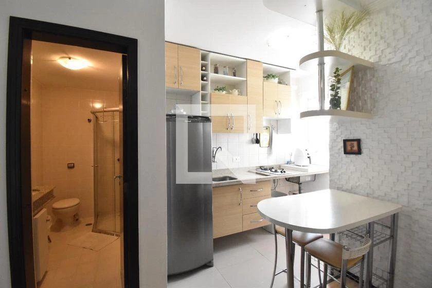 Furnished 30 m² apartment with 1 bedroom and bath — photo 2