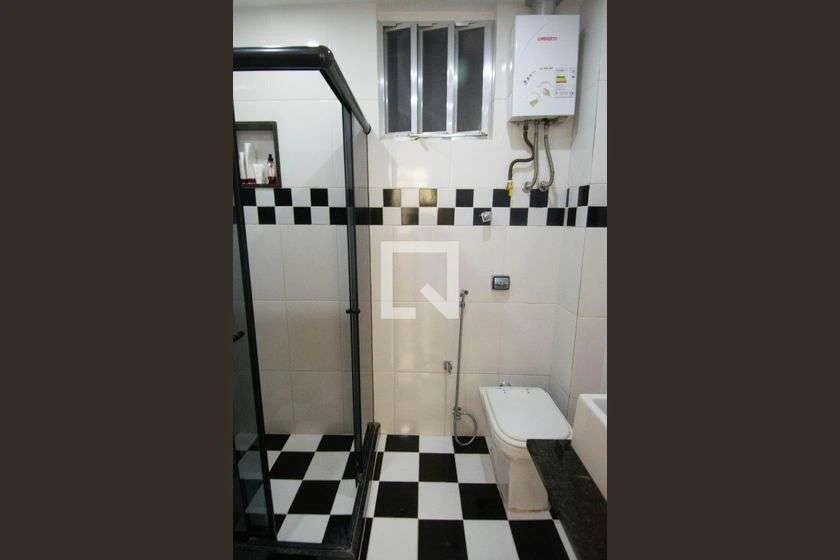 Apartamento, 30 m², com piso de madeira ou laminado — photo 22