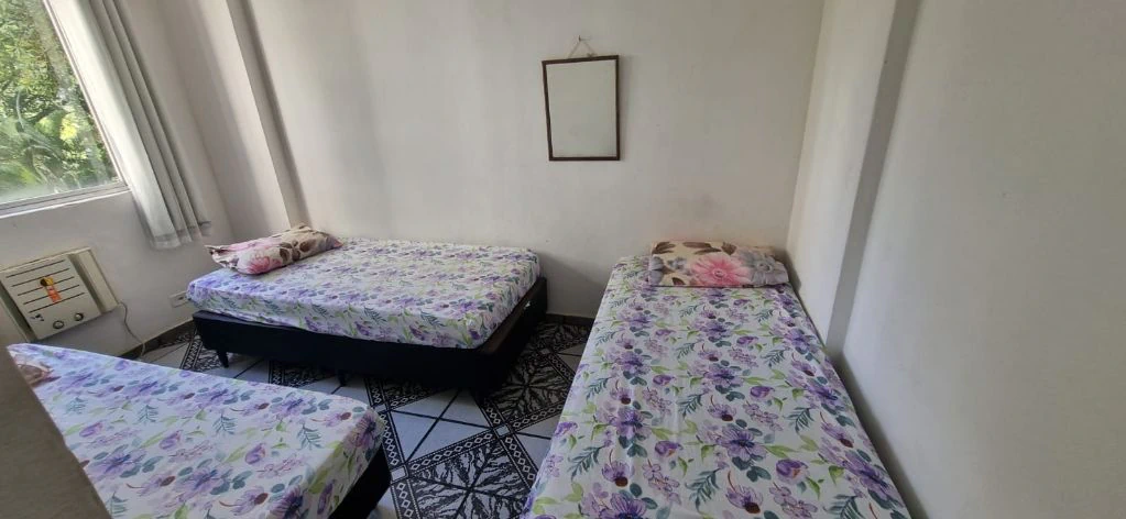 Furnished 2-bedroom apartment with separate kitchen — photo 12