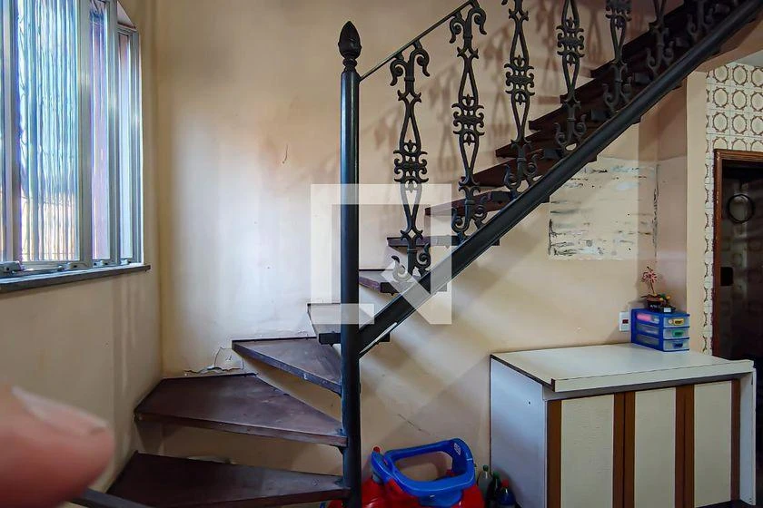 Casa de 420 m² com 4 quartos, 3 vagas e quintal — photo 38